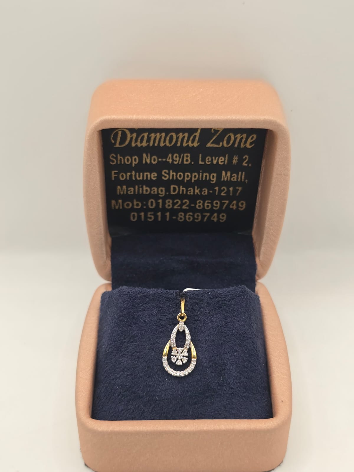 DIAMOND LOCKET