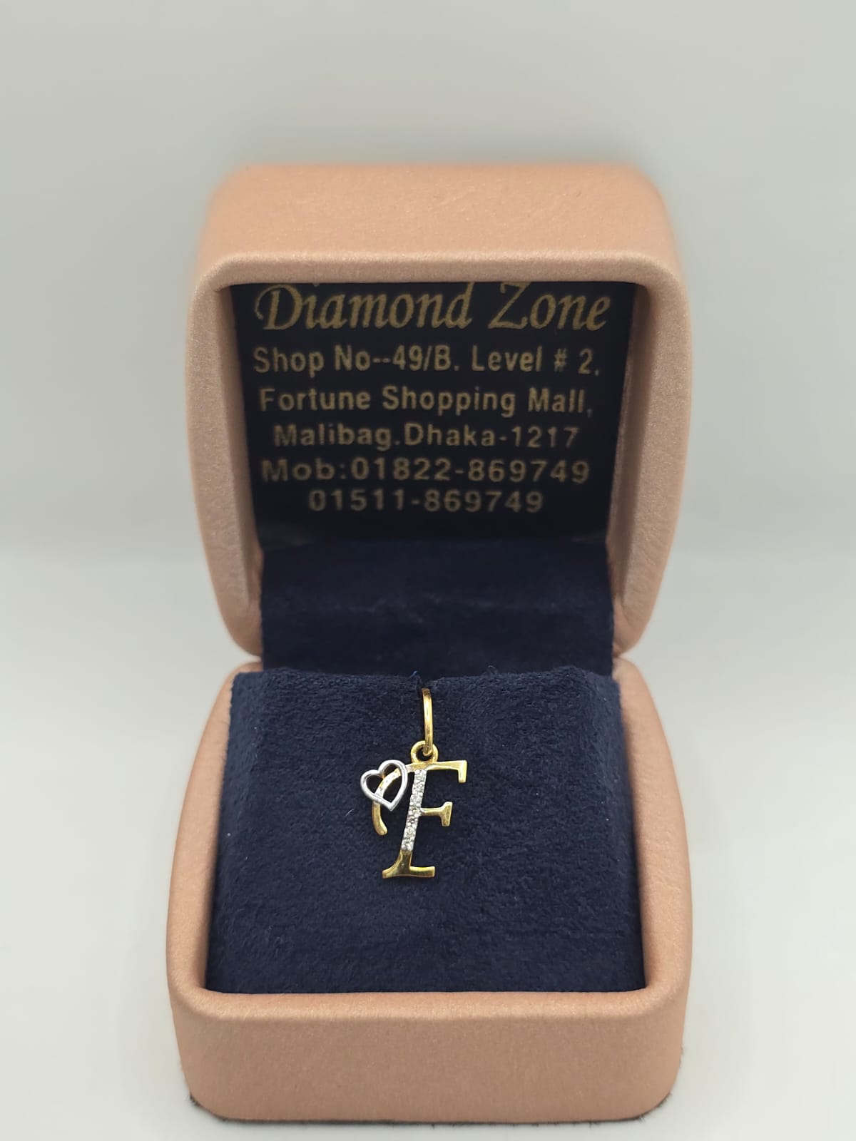 DIAMOND LOCKET