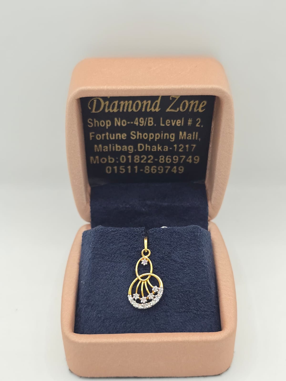 DIAMOND LOCKET