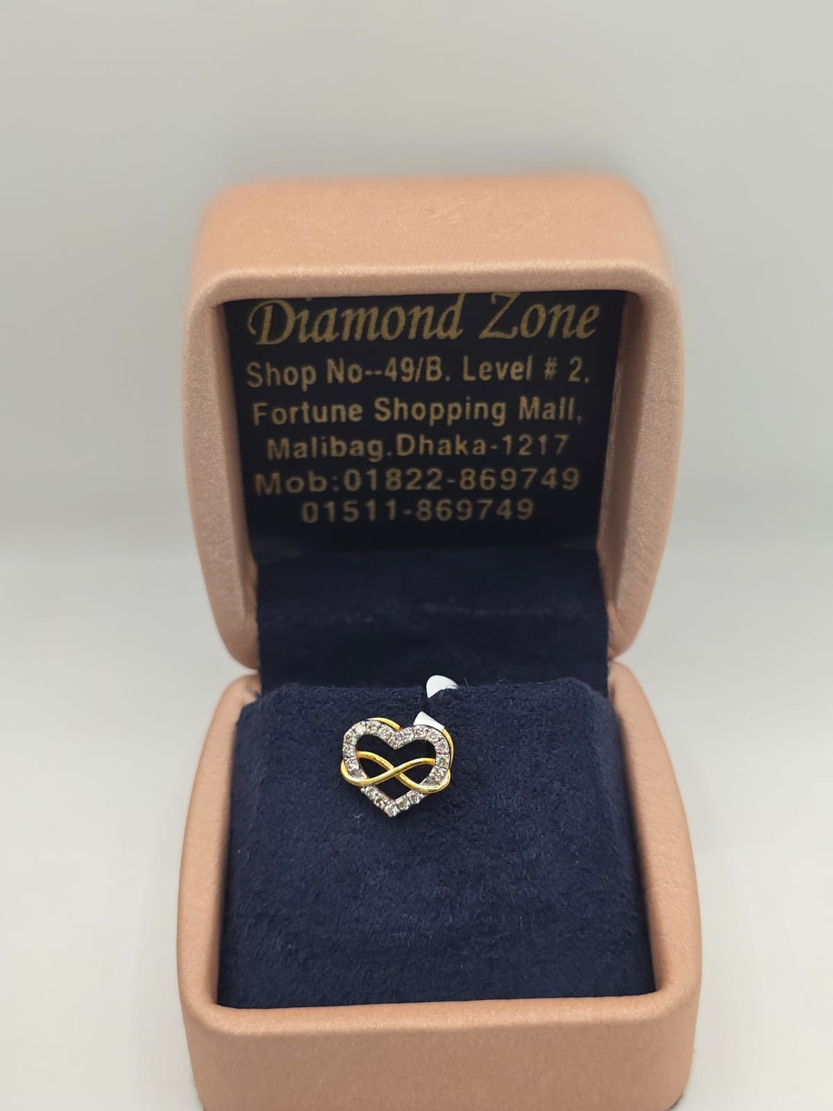 DIAMOND LOCKET