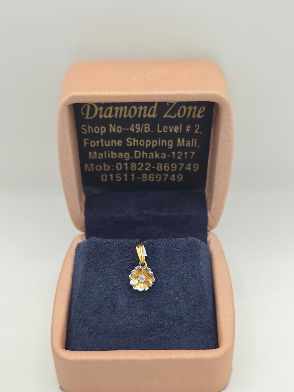 DIAMOND LOCKET